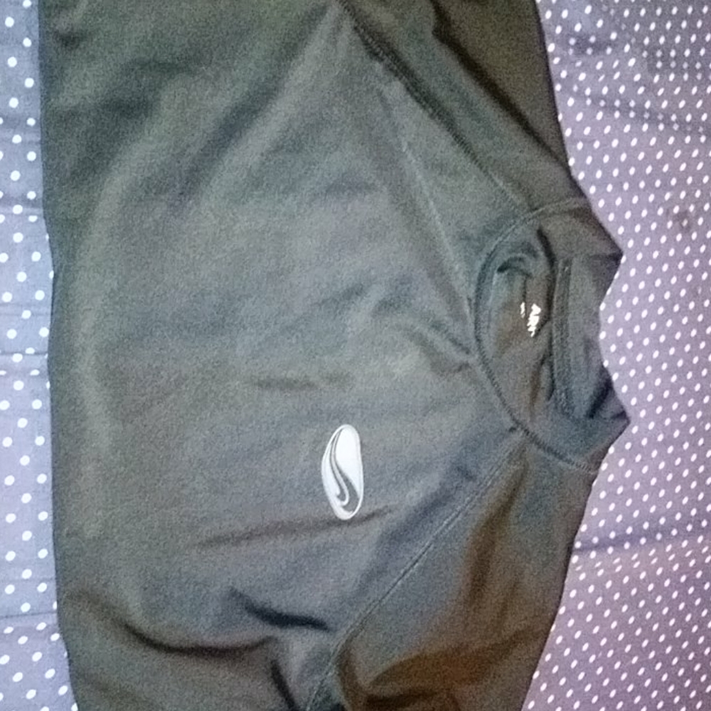 Kids black dryfit
